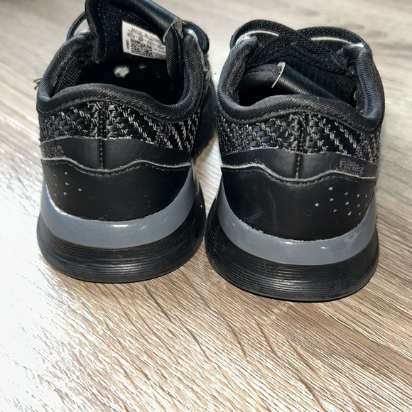 Adidas Kids Black Sneakers with Gold Stripes - Picture 3 of 4